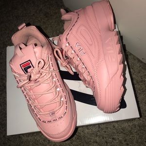 Size 6 Fila Shoes